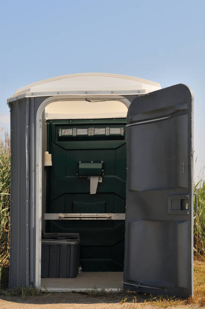 Best Affordable portable toilet rental  in Derma, MS